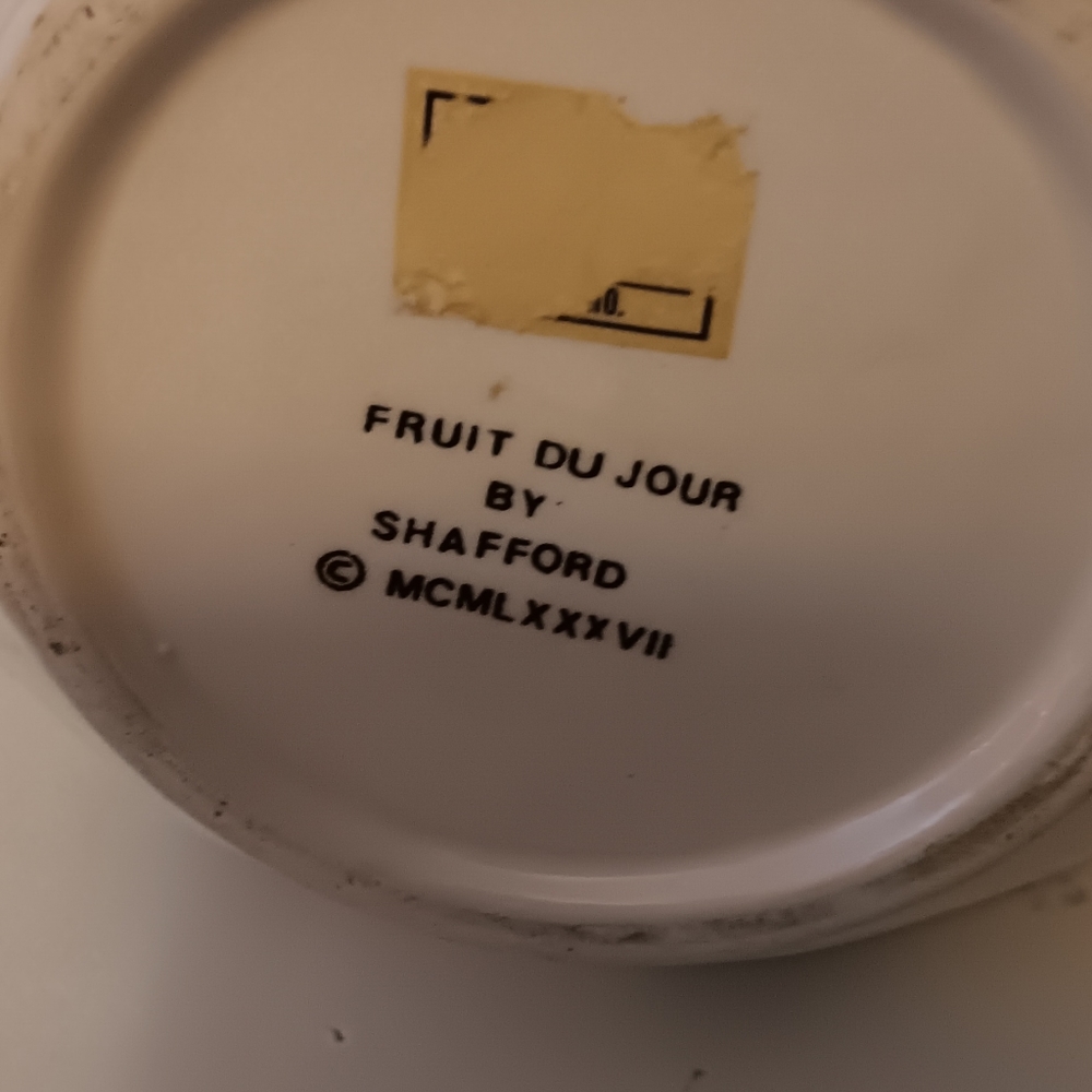VINTAGE SHAFFORD FRUIT DU JOUR PLUM PITCHER. THE 80'S. - Picture 3 of 5